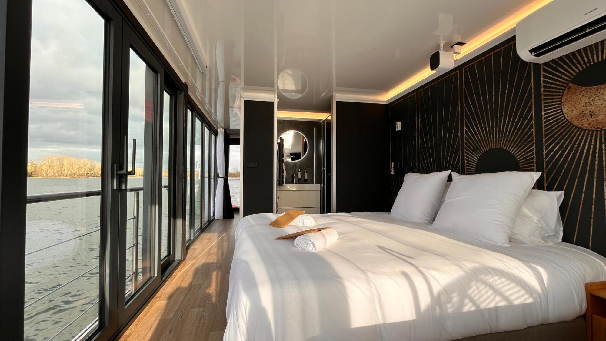 L'Escale Royale Saint-Martin-La-Garenne Port Ilon - Seine - Giverny Zewnętrze zdjęcie